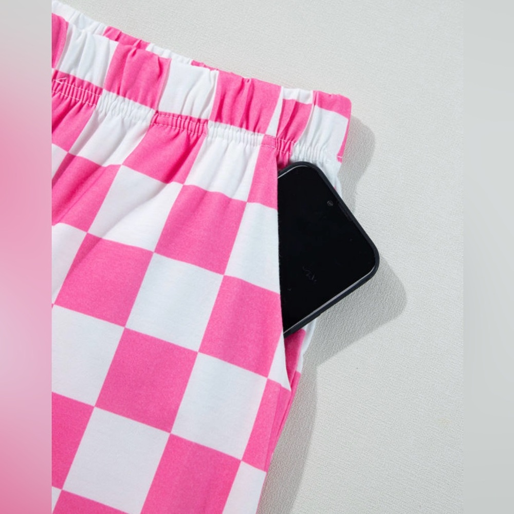 NWT! Boutique Pink and White Checkered Women's Pants! 💕 - Picture 4 of 6